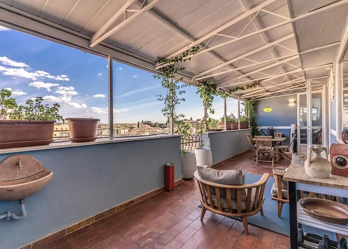 Porta Maggiore 2 Bedroom With Terrace Apartment *